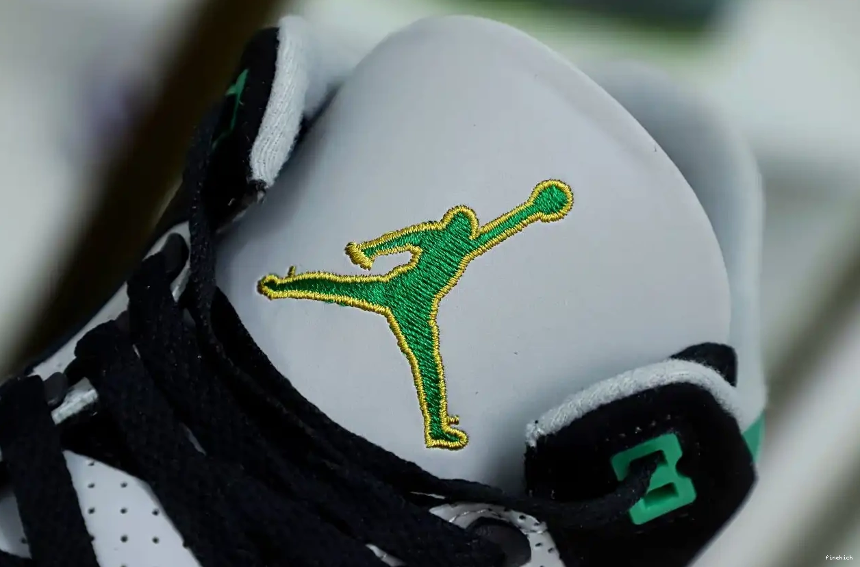 JORDAN AIR GREEN PINE 3 0426